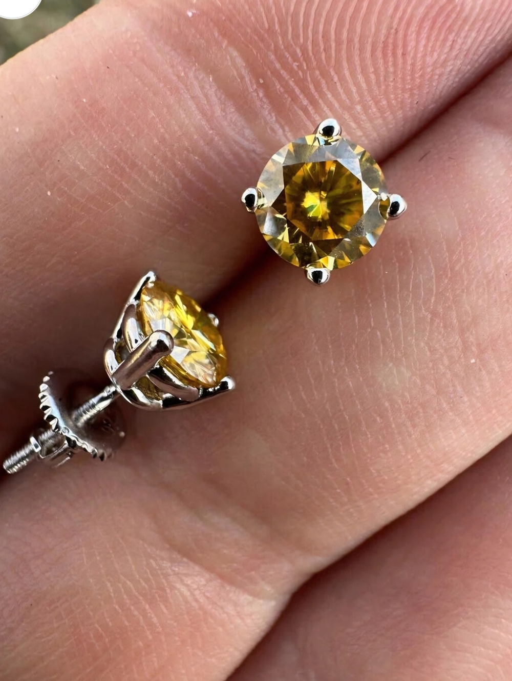 Canary Yellow Moissanite Screwback Stud Earrings 925 Silver 5mm NEW - Picture 5 of 10